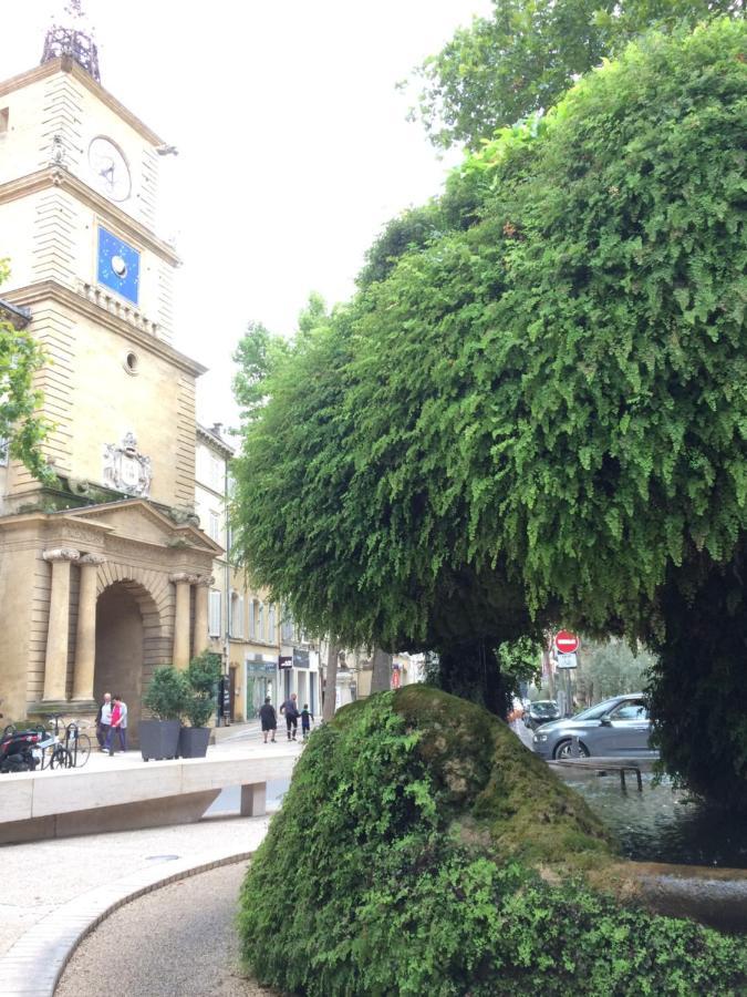La Maison Des Sources Salon-de-Provence Exterior foto